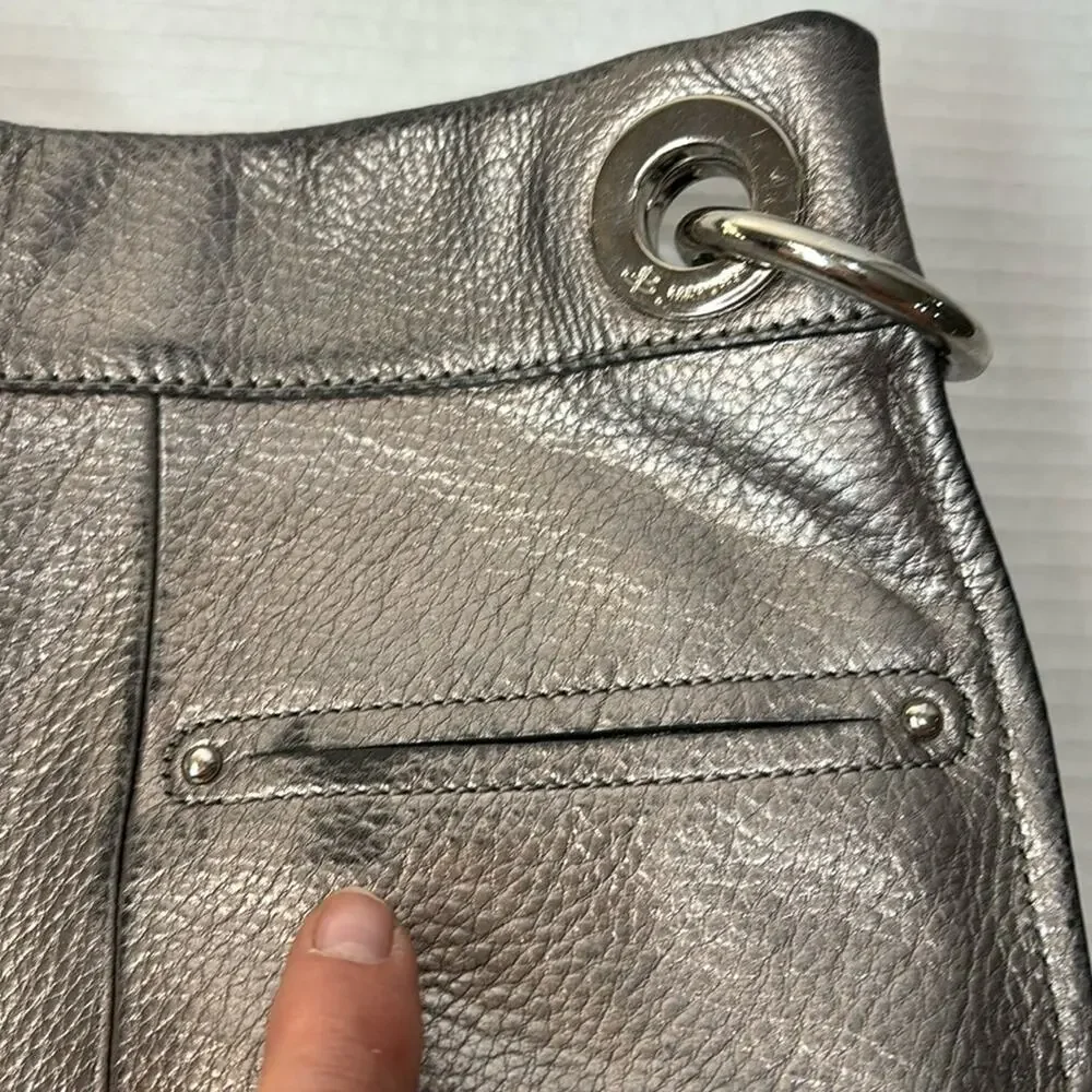 B MAKOWSKY, Metallic Silver soft pebble leather crossbody bag. BEAUTIFUL BAG